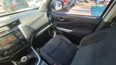 Nissan NP 300 Frontier Pick-Up 2019