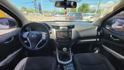 Nissan NP 300 Frontier Pick-Up 2019