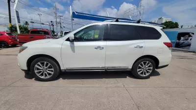 Nissan Pathfinder VUD 2016