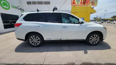 Nissan Pathfinder VUD 2016