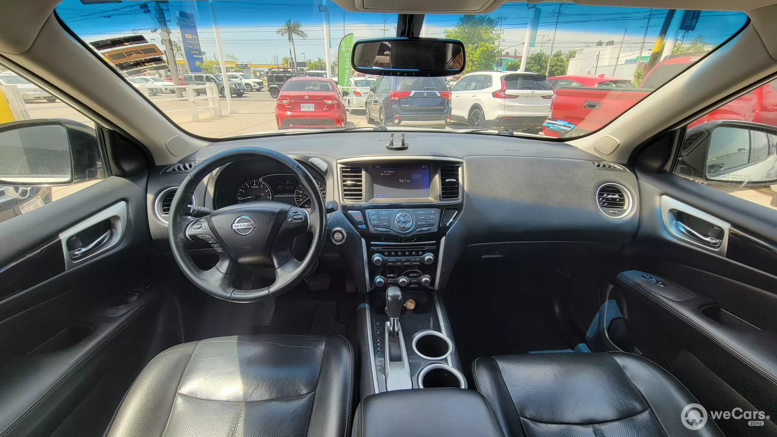Nissan Pathfinder VUD