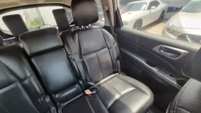 Nissan Pathfinder VUD 2016