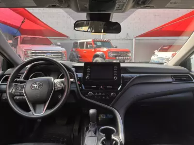 Toyota Camry 2022