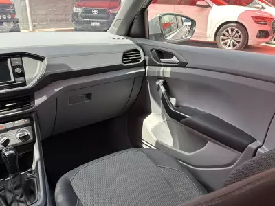 Volkswagen T-Cross VUD 2021