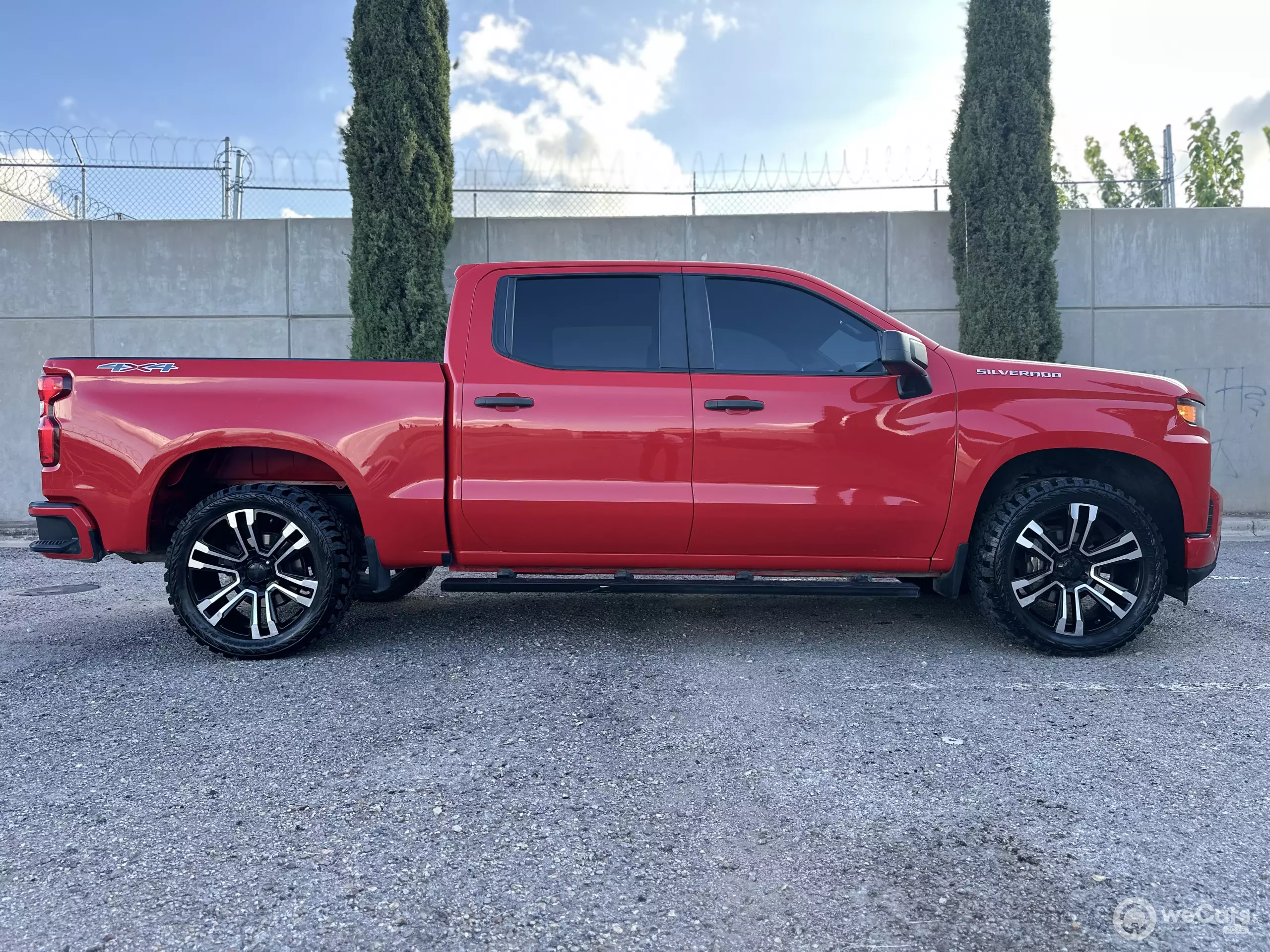 Chevrolet Silverado Pick-Up
