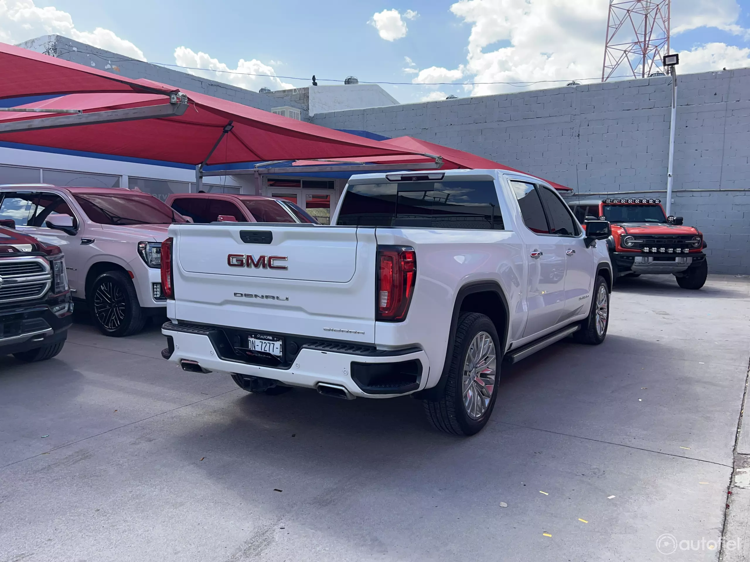 GMC Sierra Pick-Up 4x4