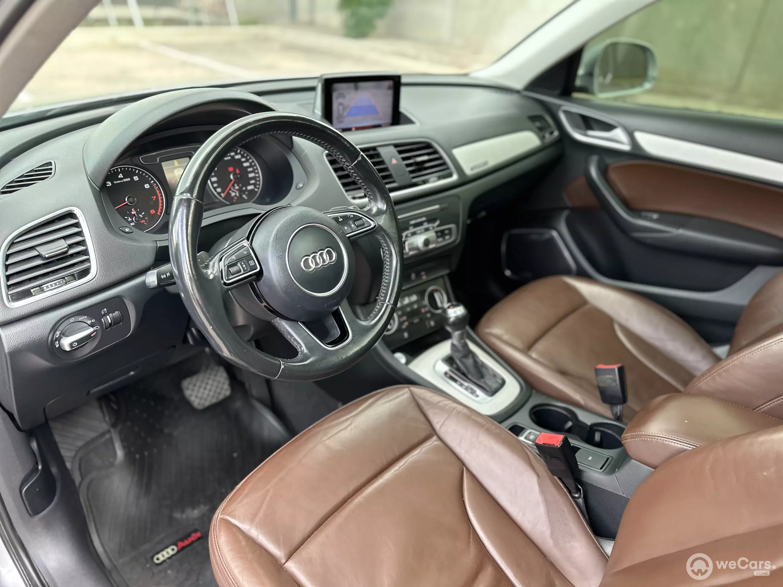 Audi Q3 VUD
