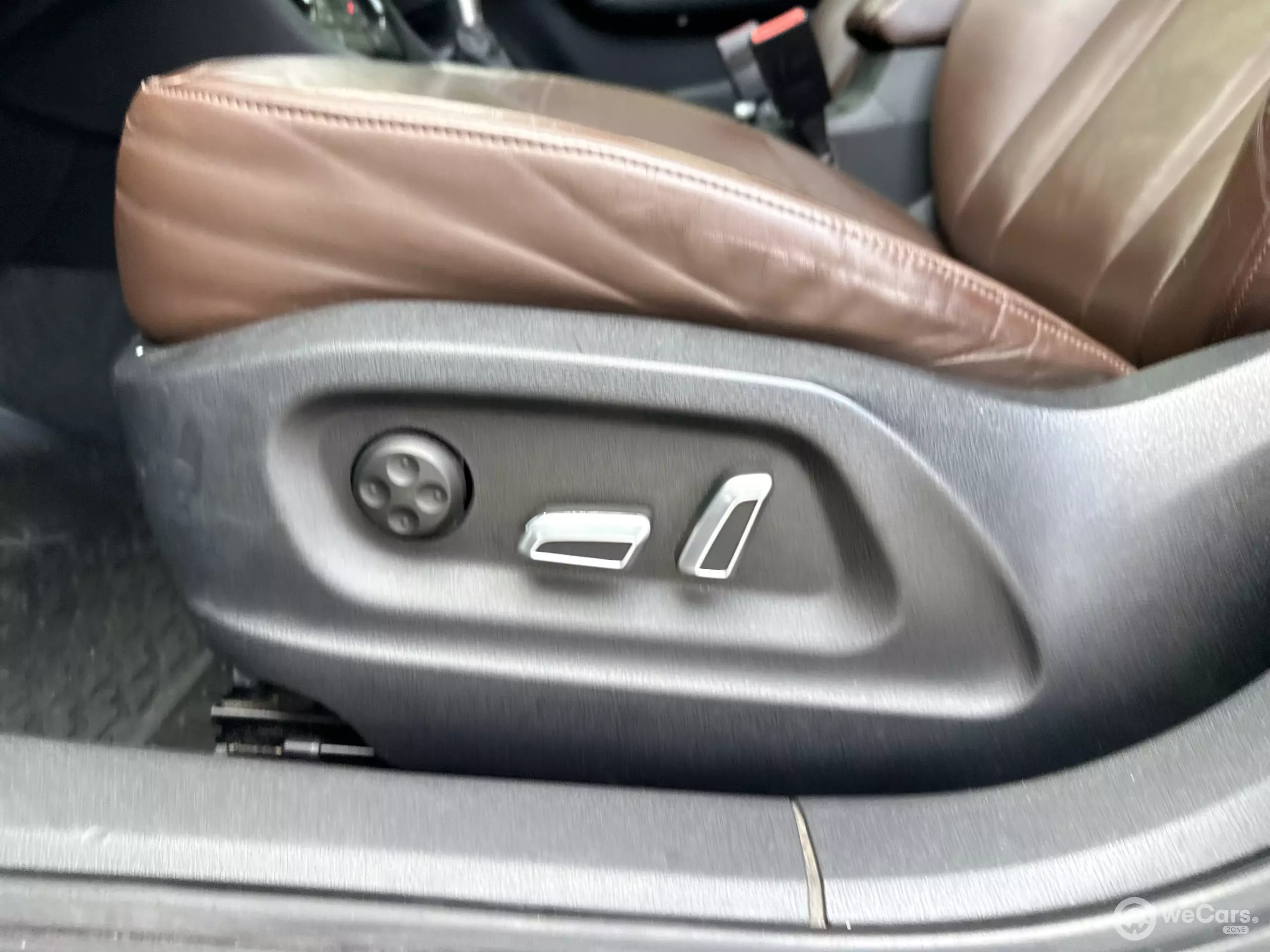 Audi Q3 VUD