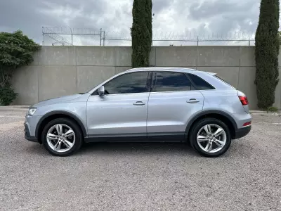 Audi Q3 VUD 2017