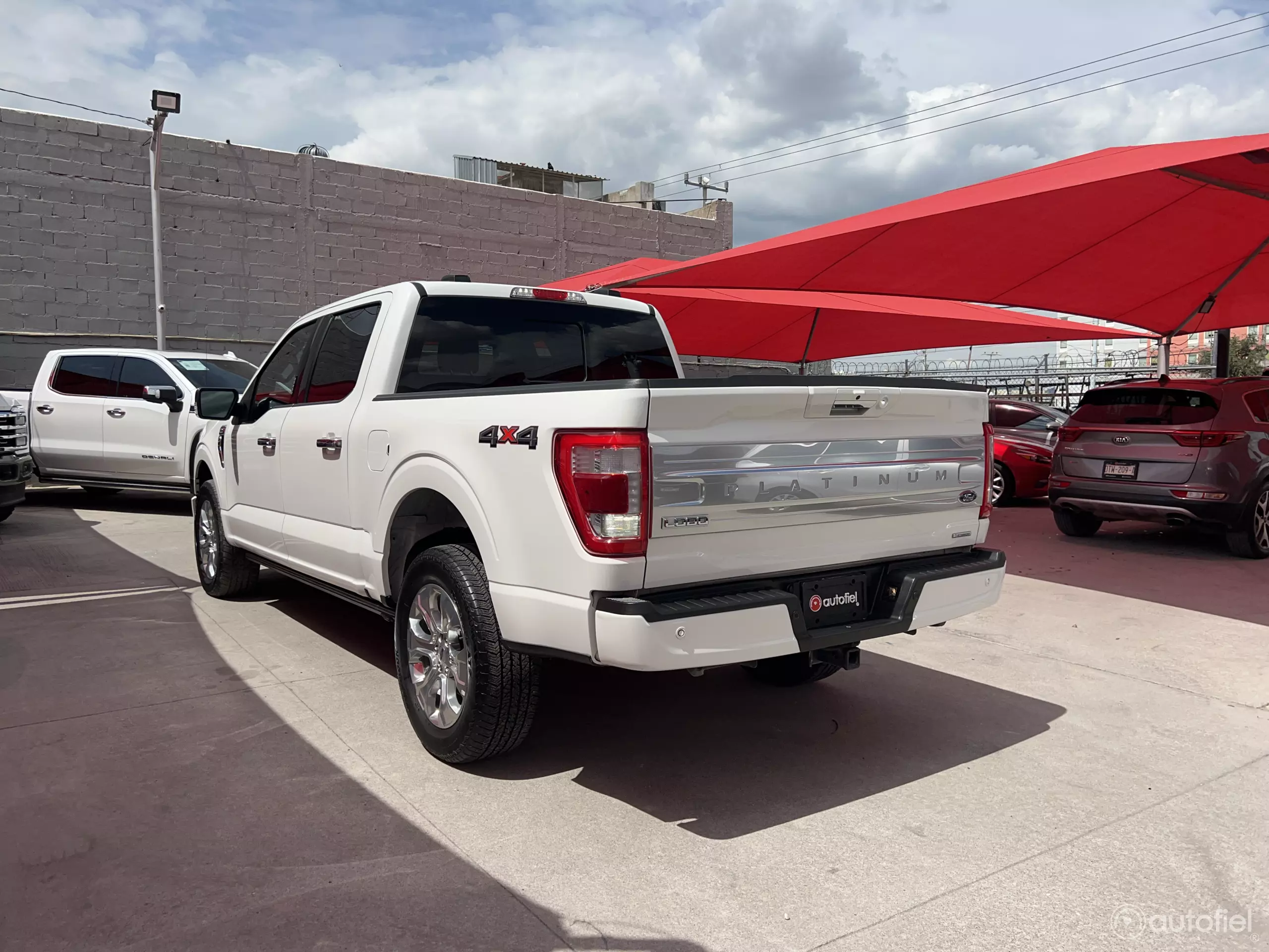 Ford Lobo Pick-Up