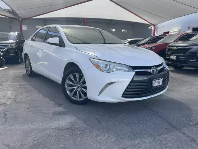Toyota Camry 2016