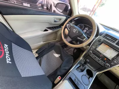 Toyota Camry 2016