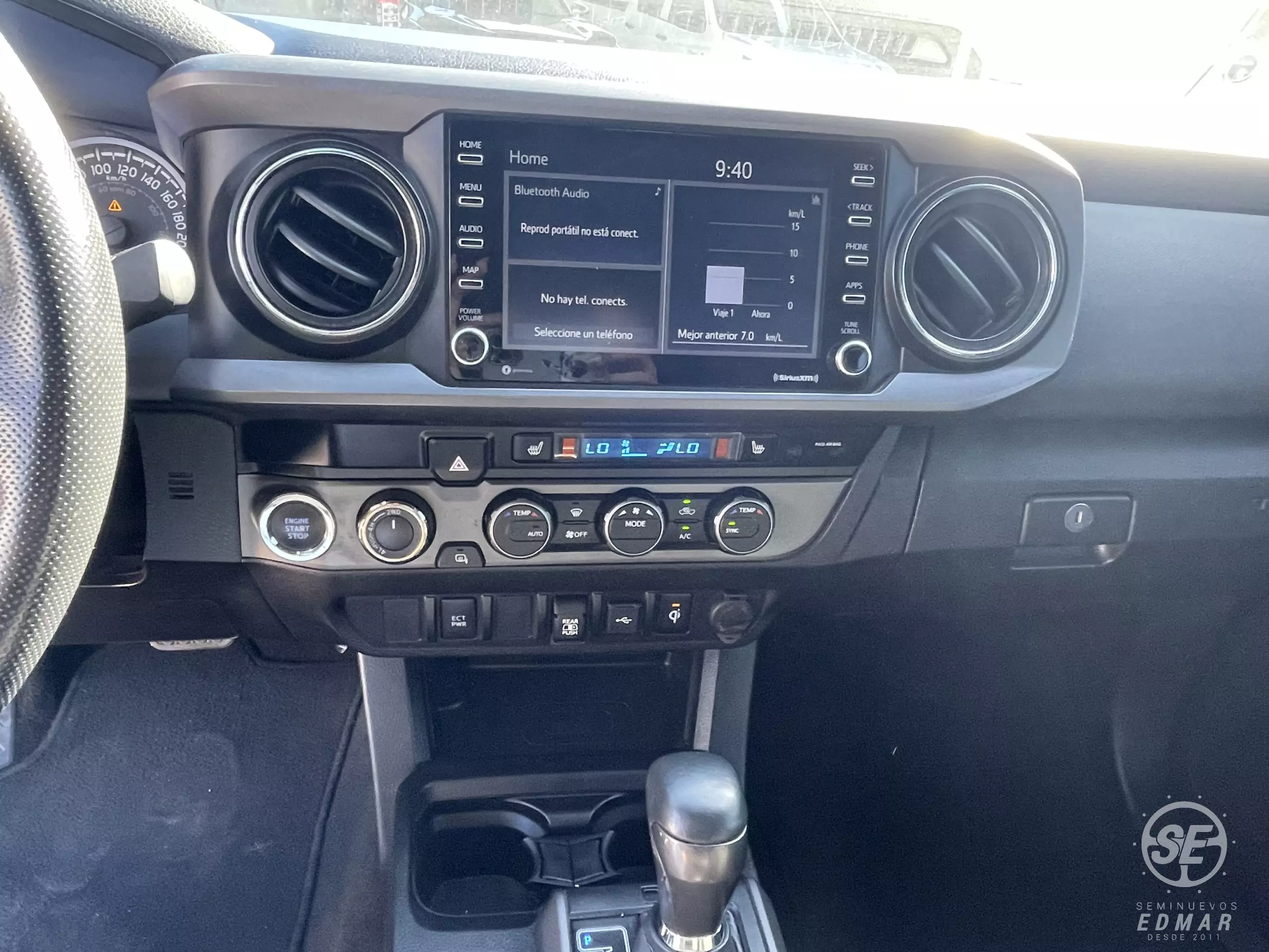 Toyota Tacoma Pick-Up