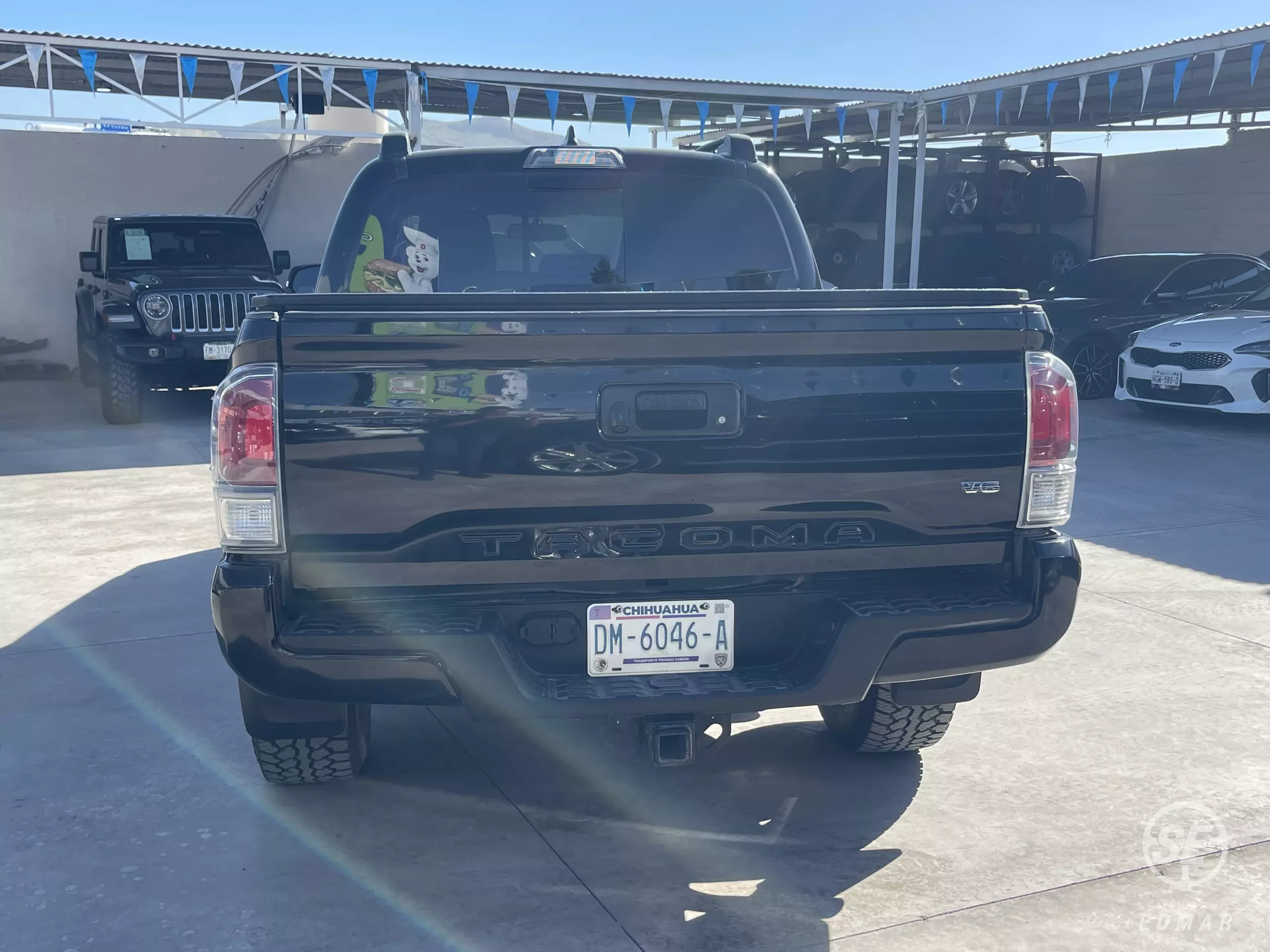 Toyota Tacoma Pick-Up