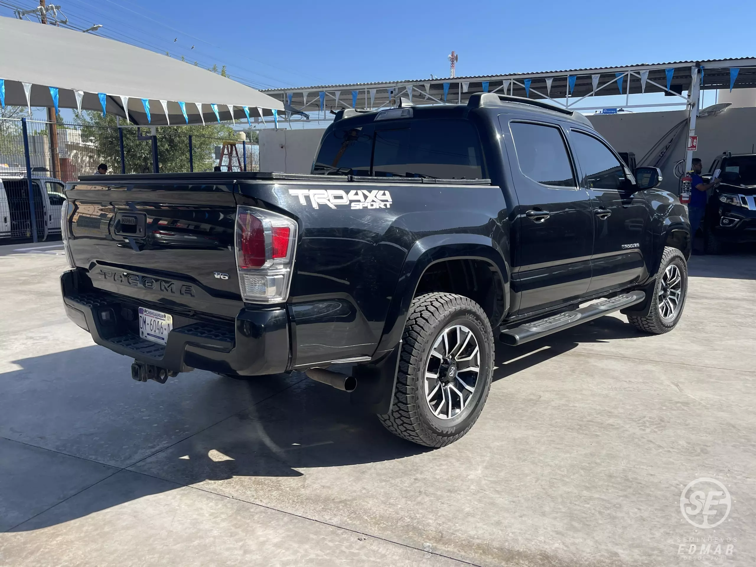 Toyota Tacoma Pick-Up