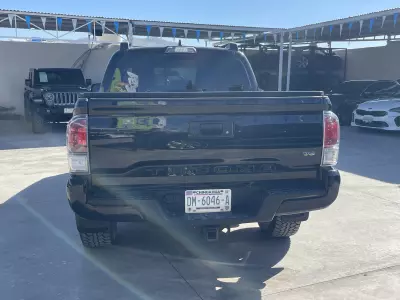 Toyota Tacoma Pick-Up 2021