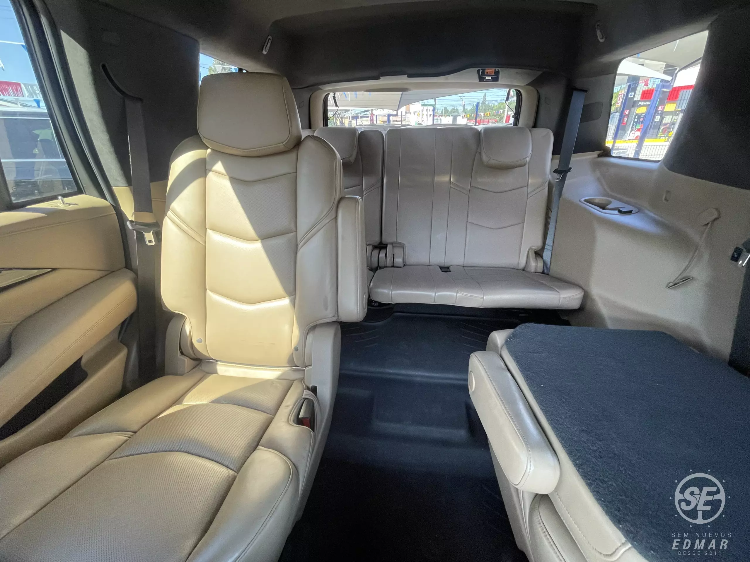 Cadillac Escalade VUD 4x4