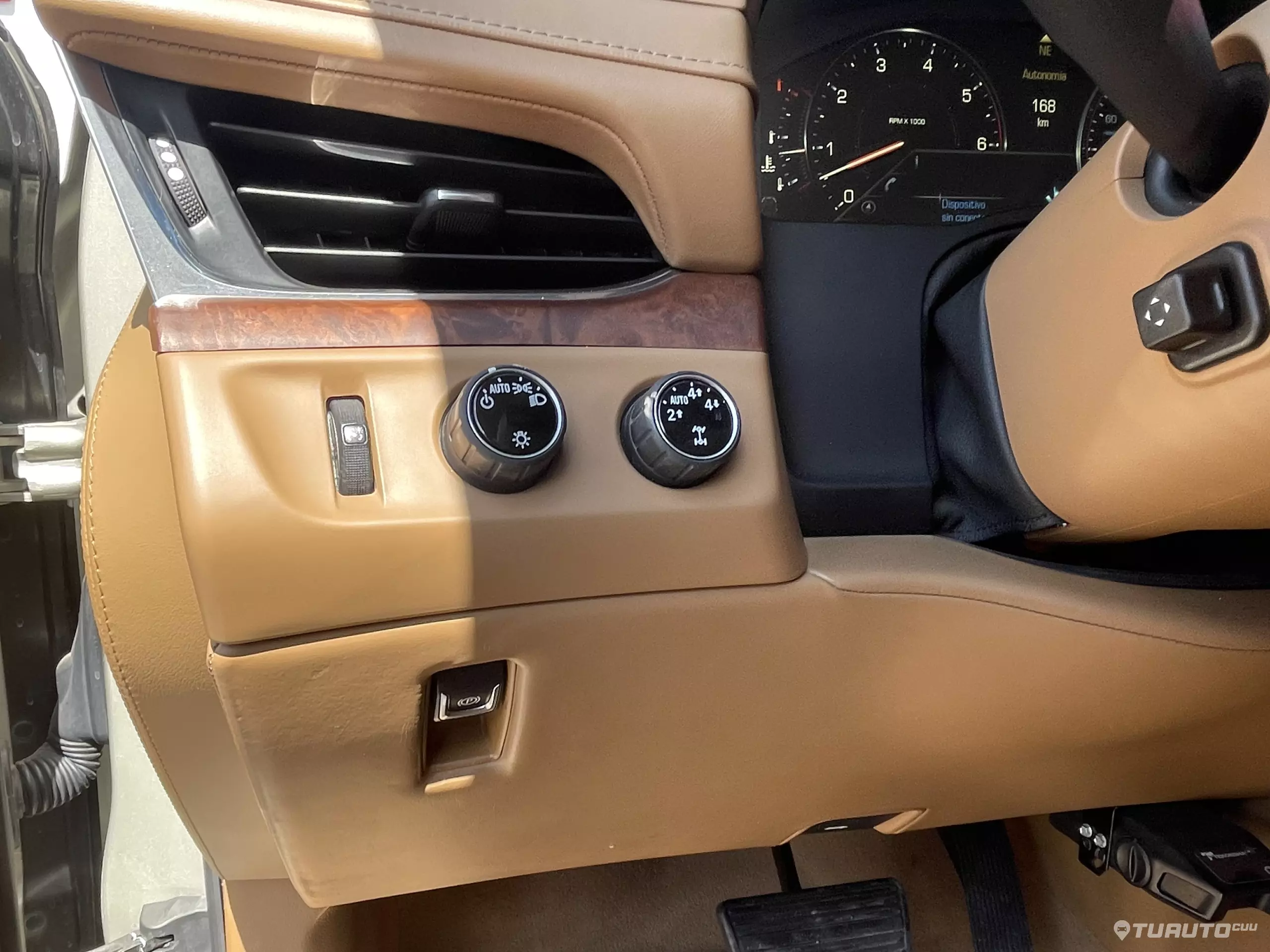 Cadillac Escalade VUD 4x4