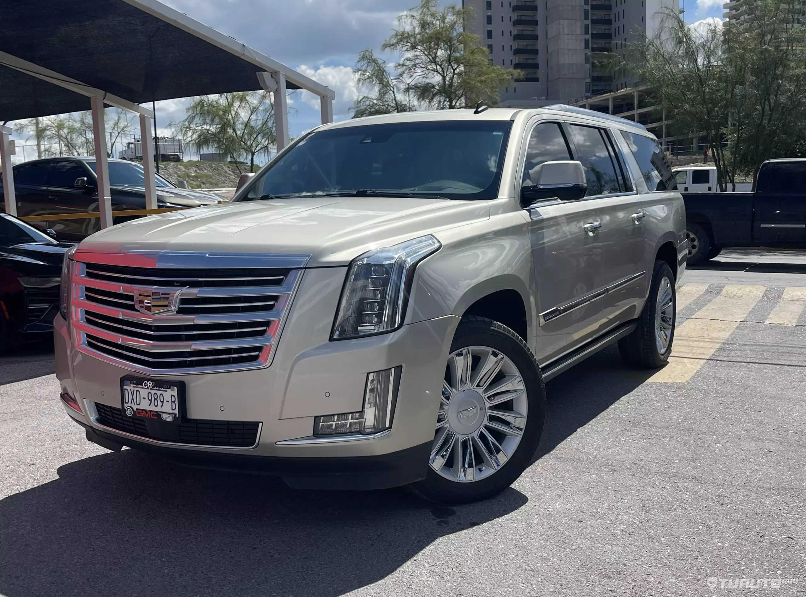 Cadillac Escalade VUD 4x4 2015