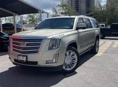 Cadillac Escalade VUD 4x4 2015
