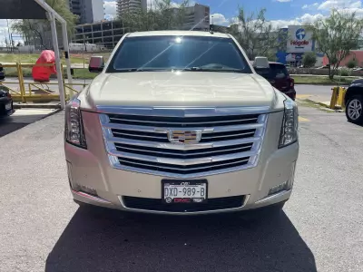 Cadillac Escalade VUD 4x4 2015