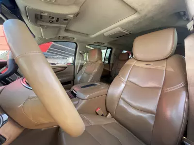 Cadillac Escalade VUD 4x4 2015