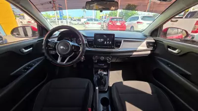 Kia Rio 2021