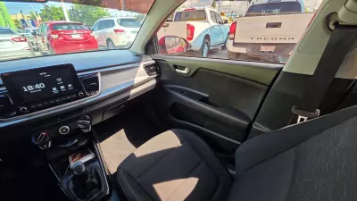 Kia Rio 2021