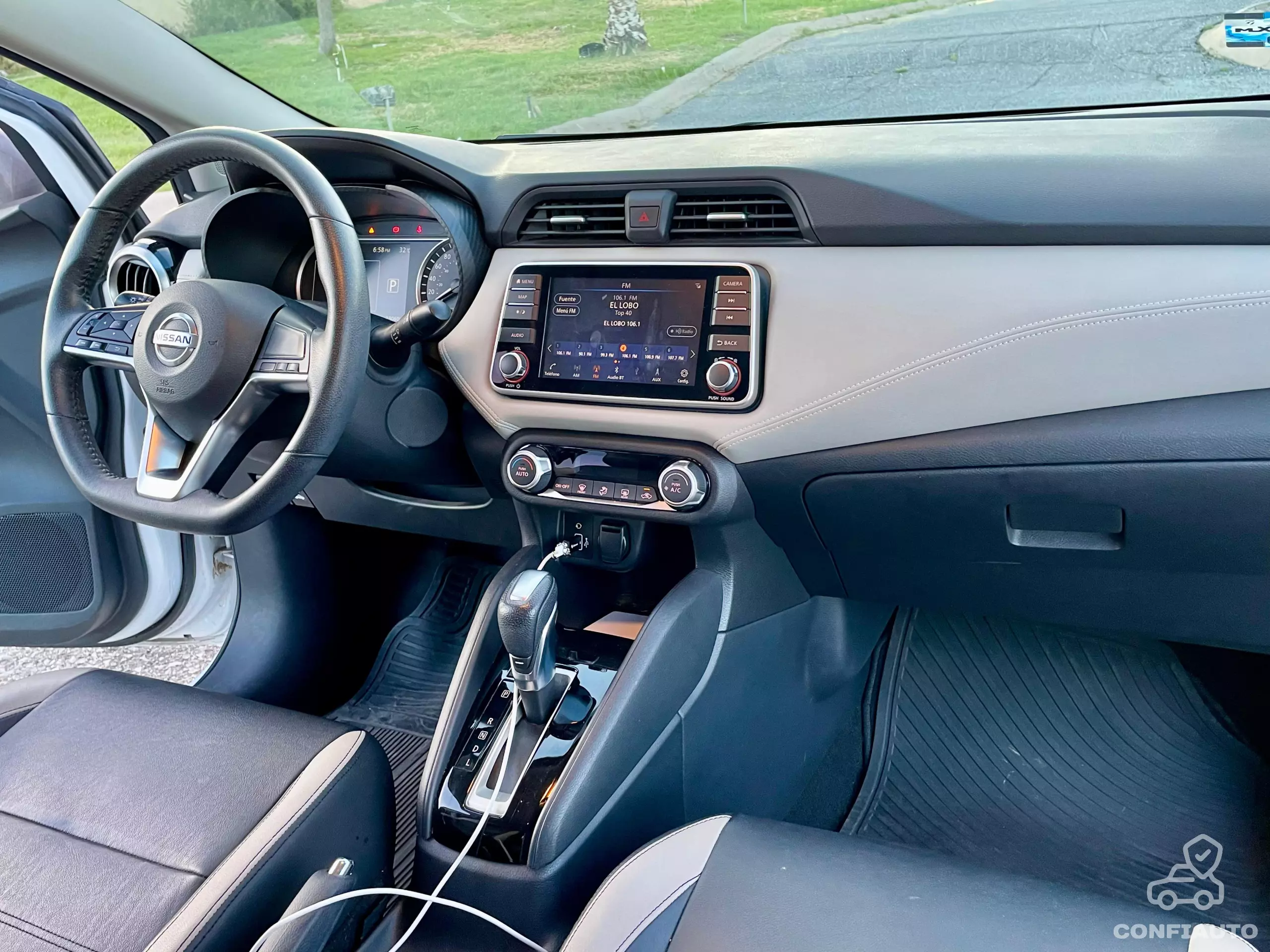Nissan Versa
