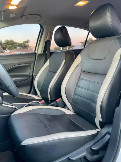 Nissan Versa 2020