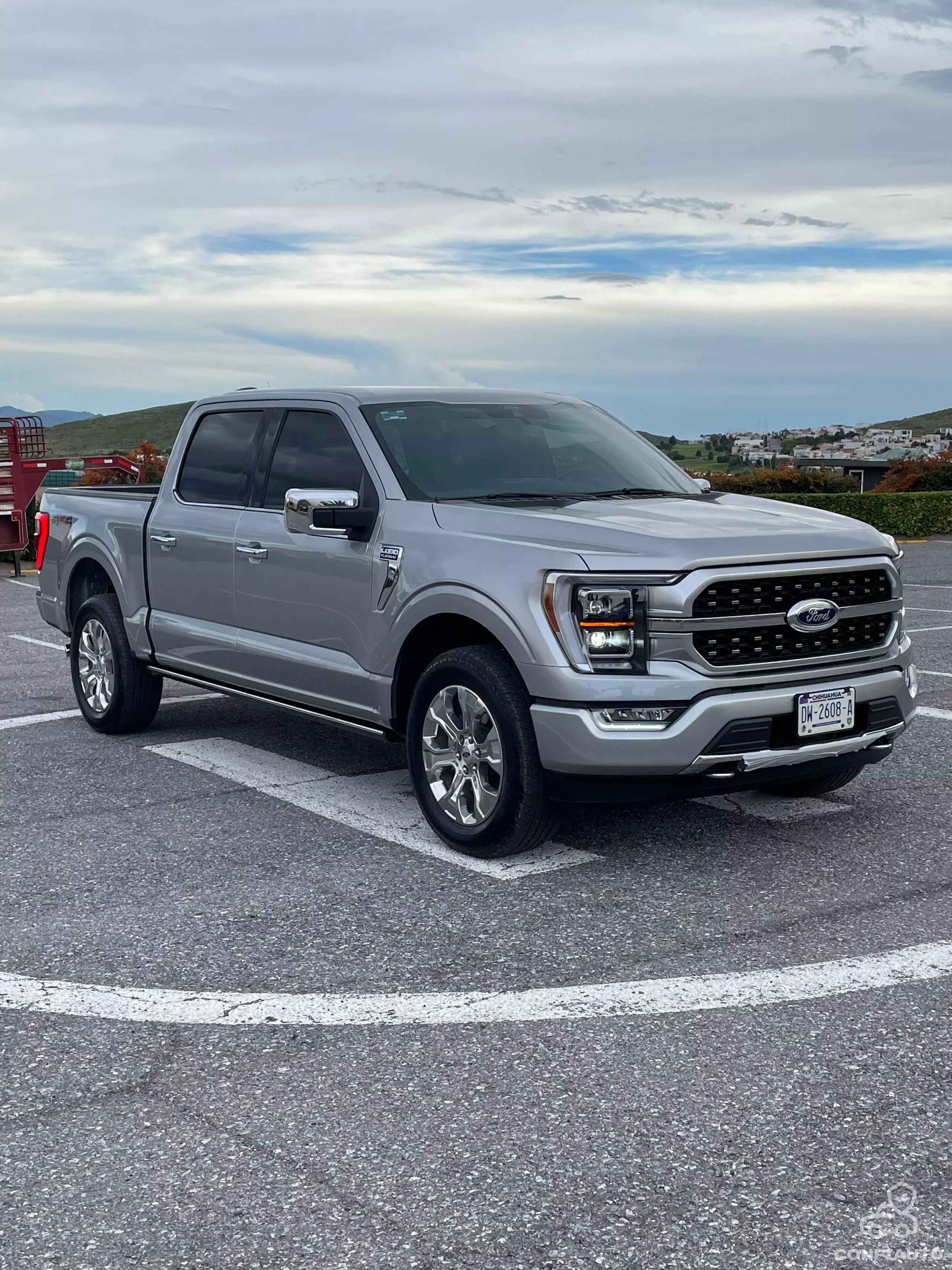 Ford Lobo Pick-Up