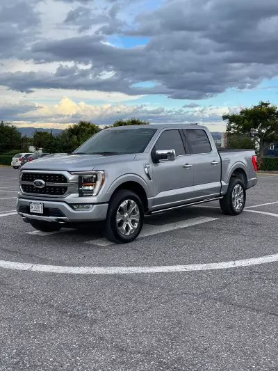 Ford Lobo Pick-Up 2021