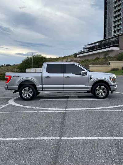 Ford Lobo Pick-Up 2021