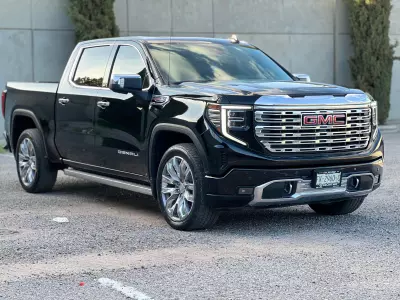 GMC Sierra Pick-Up 4x4 2024