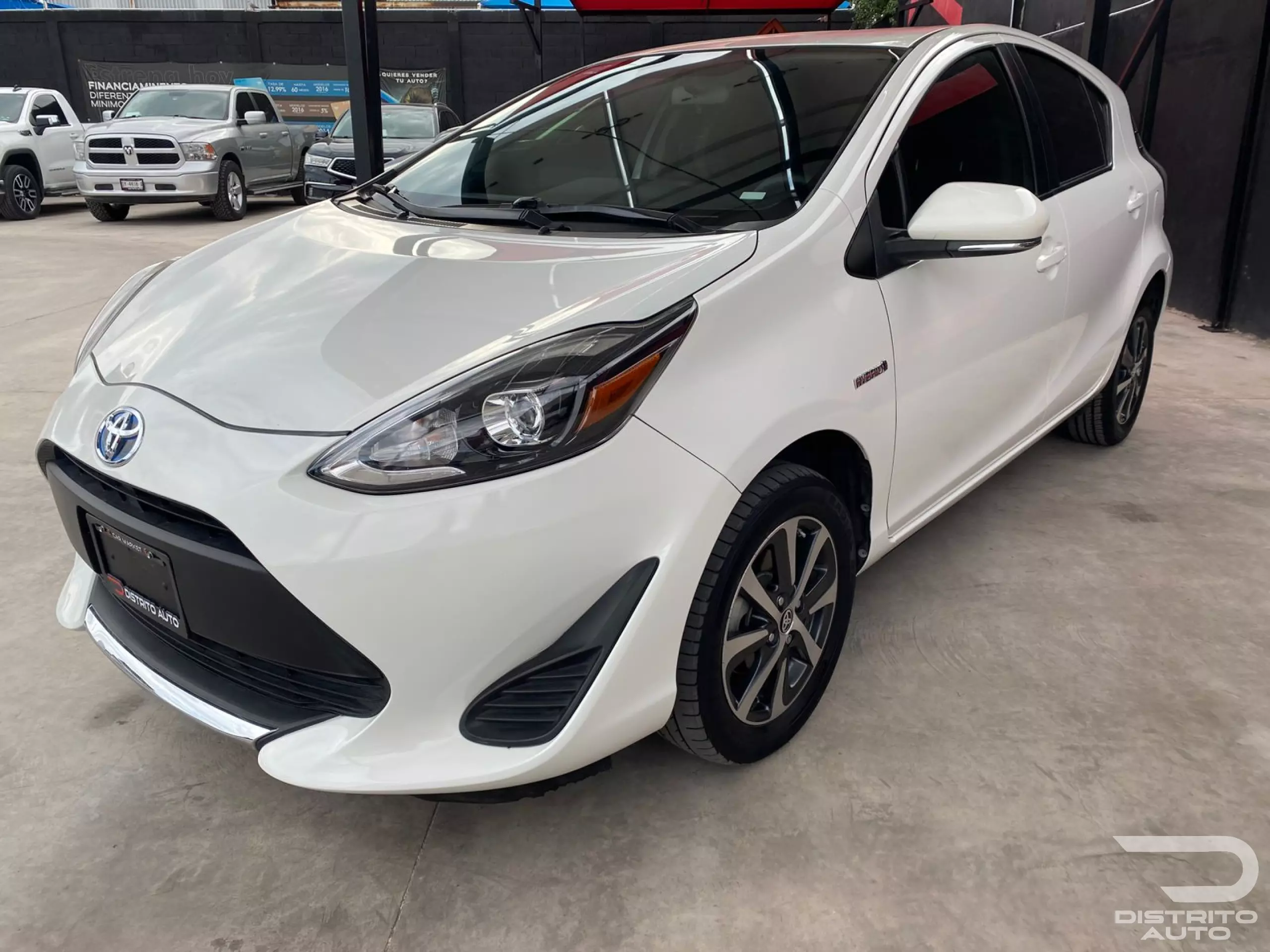 Toyota Prius 2021