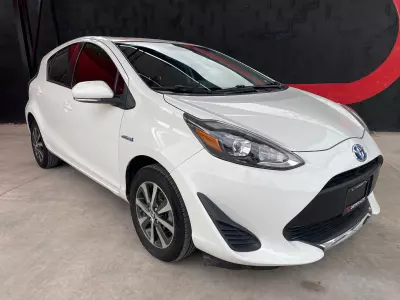 Toyota Prius 2021