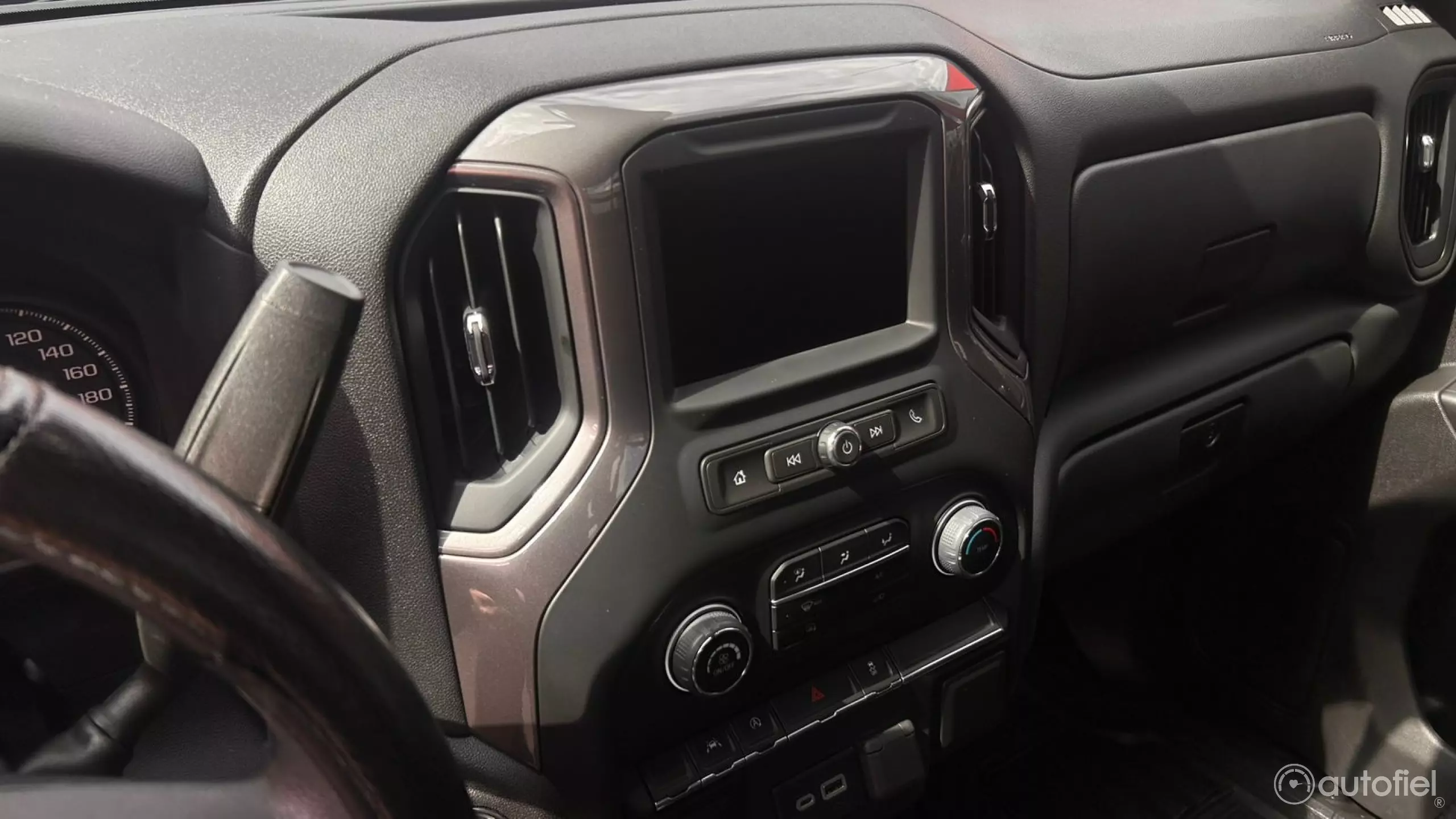 Chevrolet Silverado Pick-Up