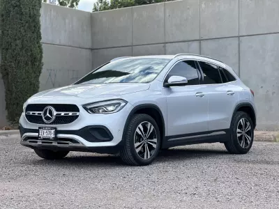 Mercedes Benz Clase GLA VUD 2021