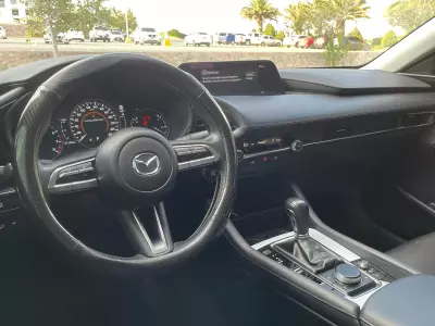 Mazda Mazda 3 2023