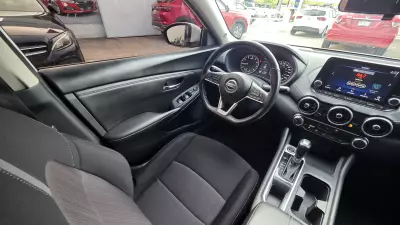 Nissan Sentra 2023