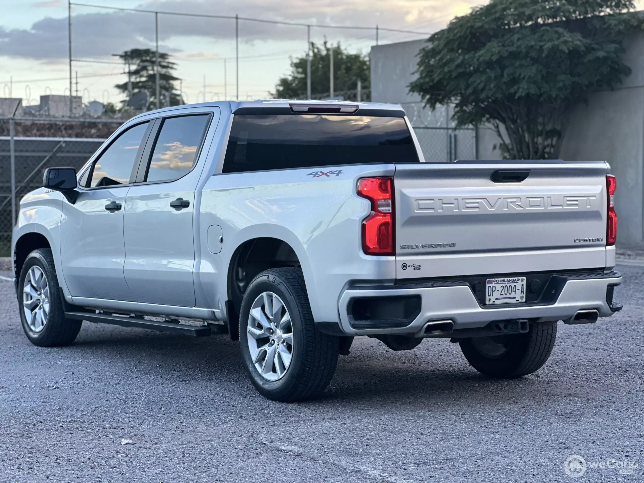 Chevrolet Silverado Pick-Up
