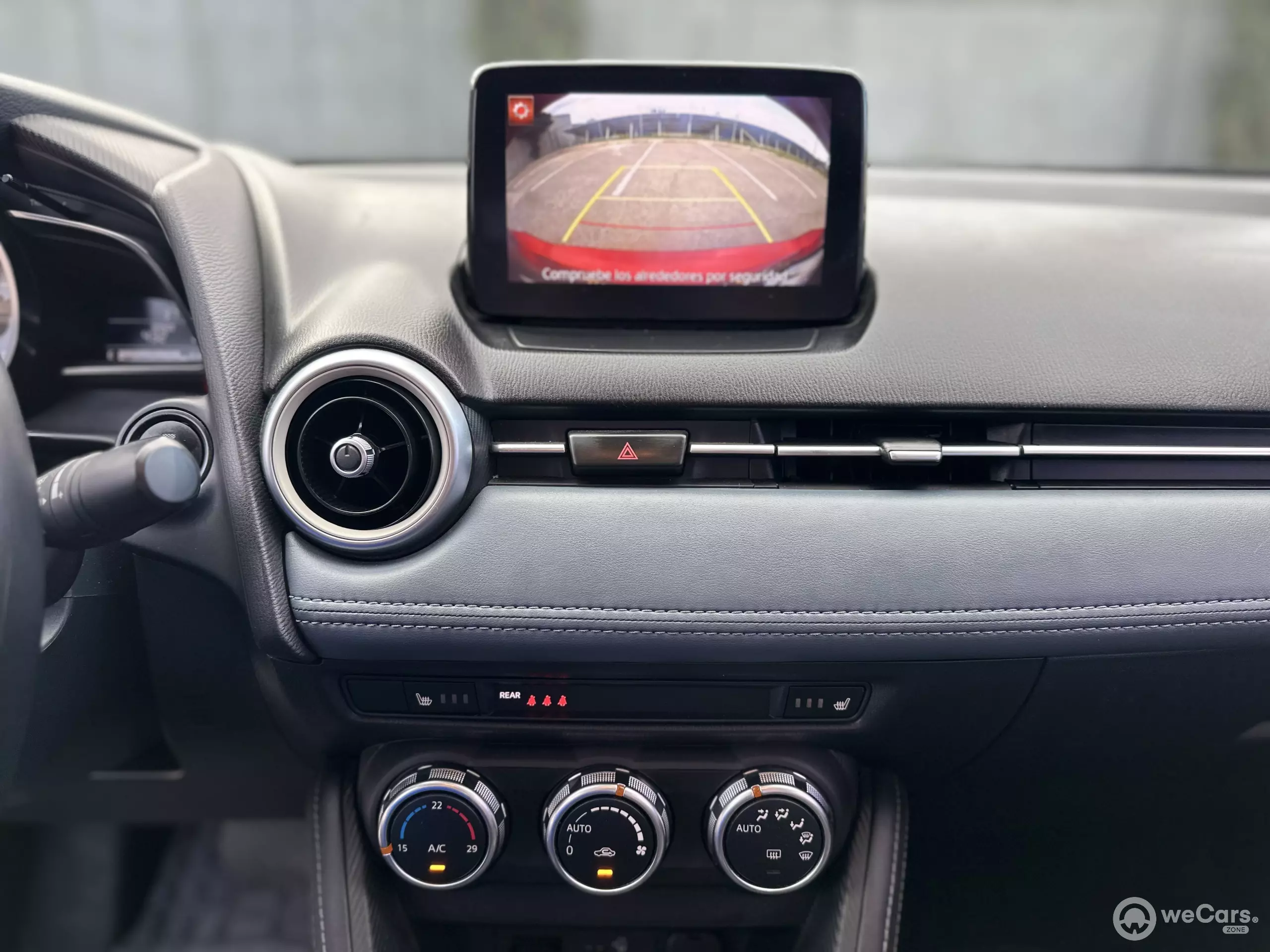 Mazda Mazda 2