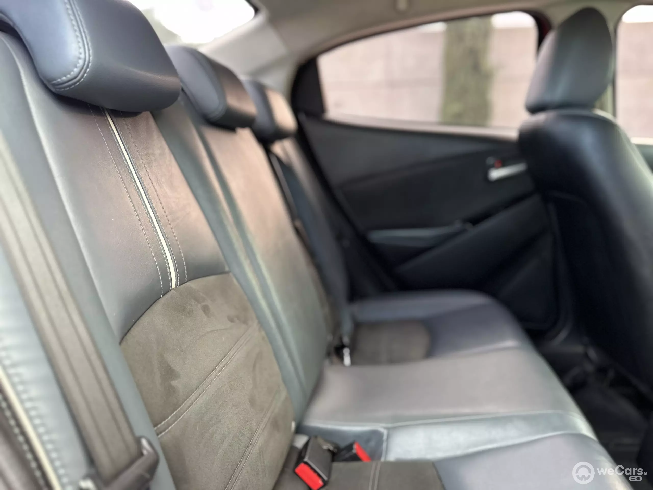 Mazda Mazda 2