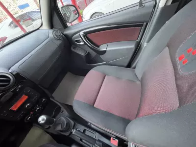 Renault Sandero y Stepway 2012
