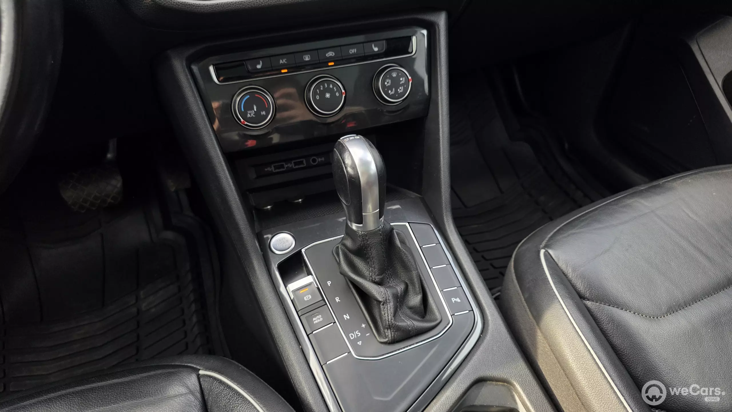 Volkswagen Tiguan VUD