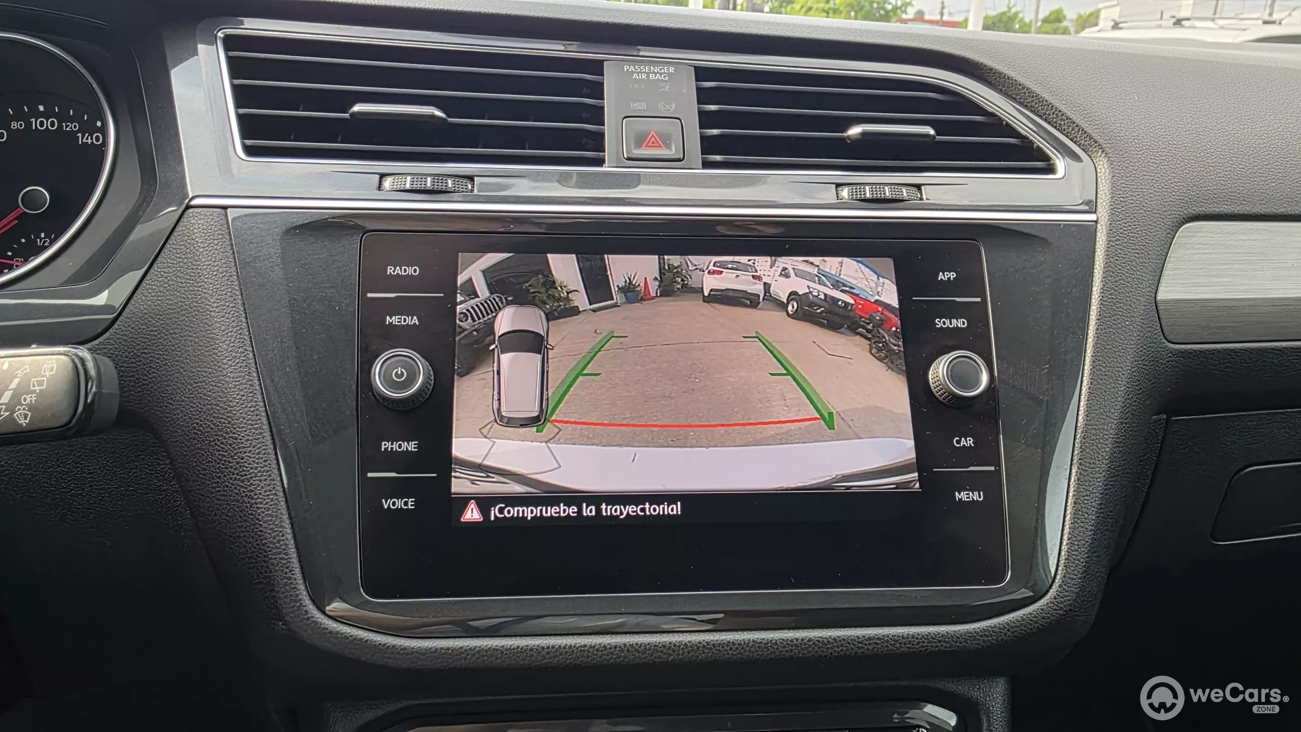 Volkswagen Tiguan VUD