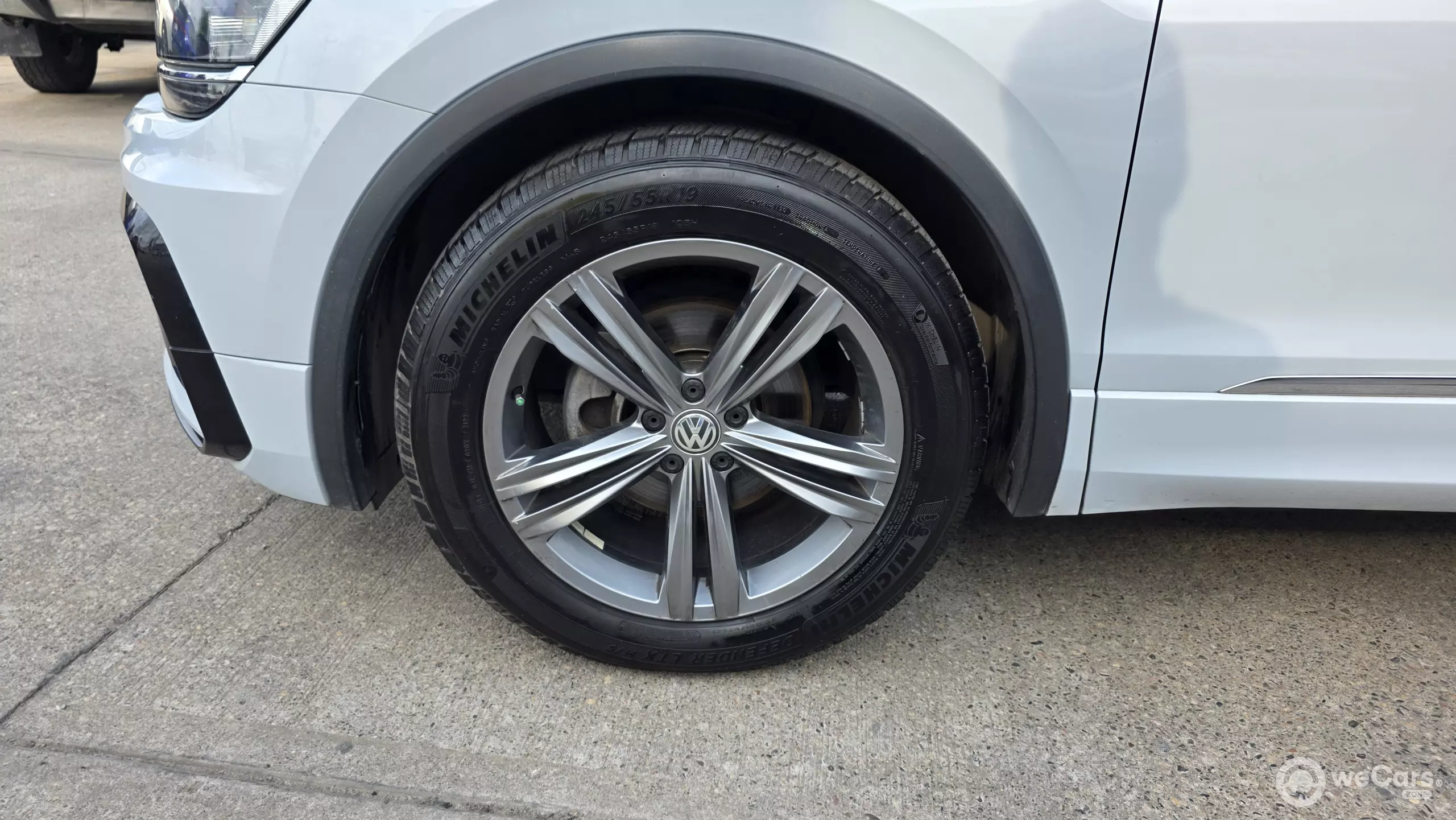 Volkswagen Tiguan VUD