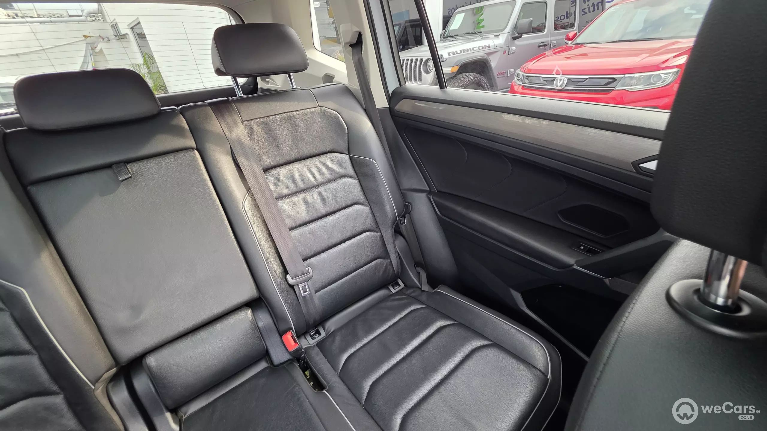 Volkswagen Tiguan VUD