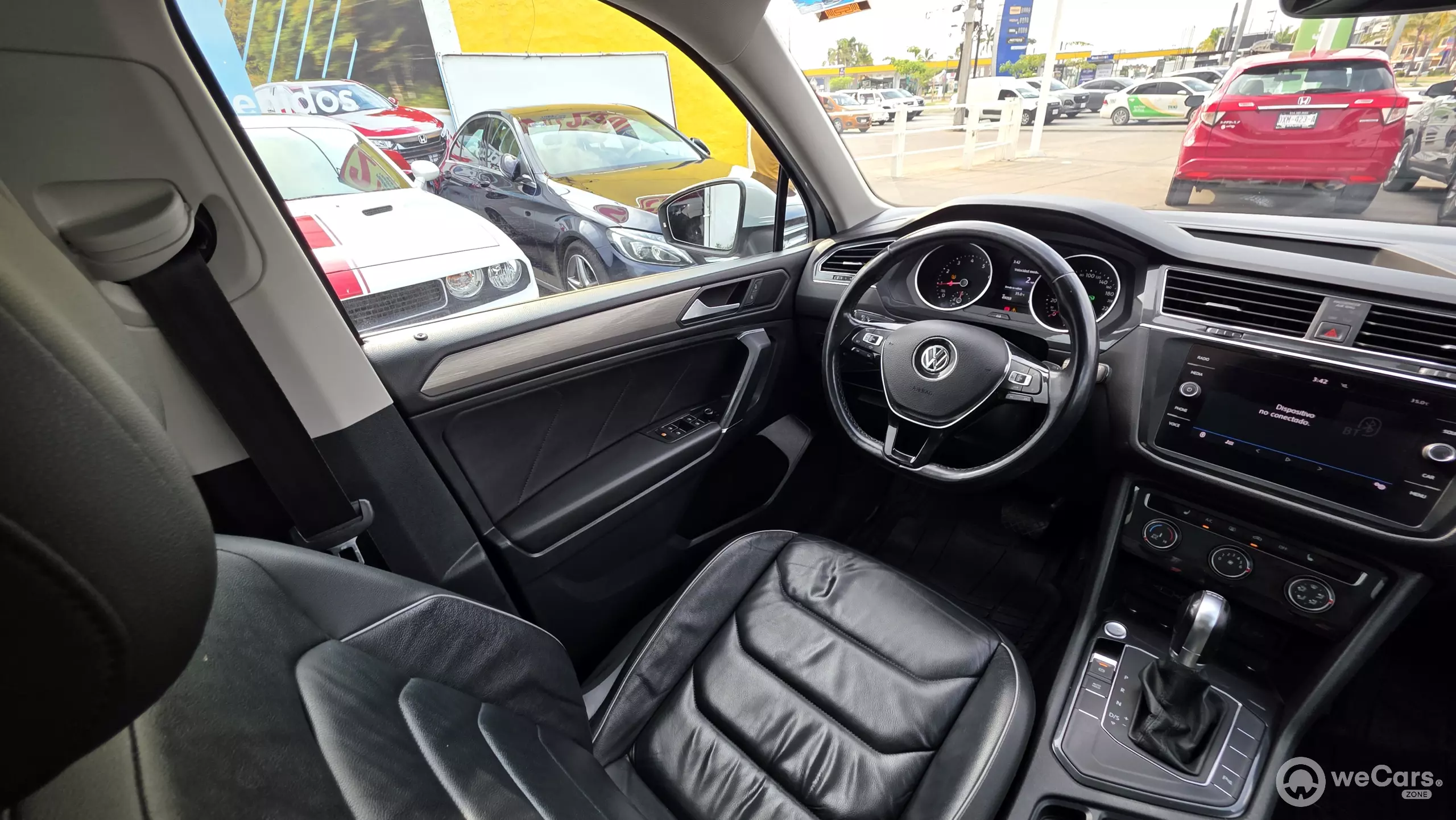 Volkswagen Tiguan VUD