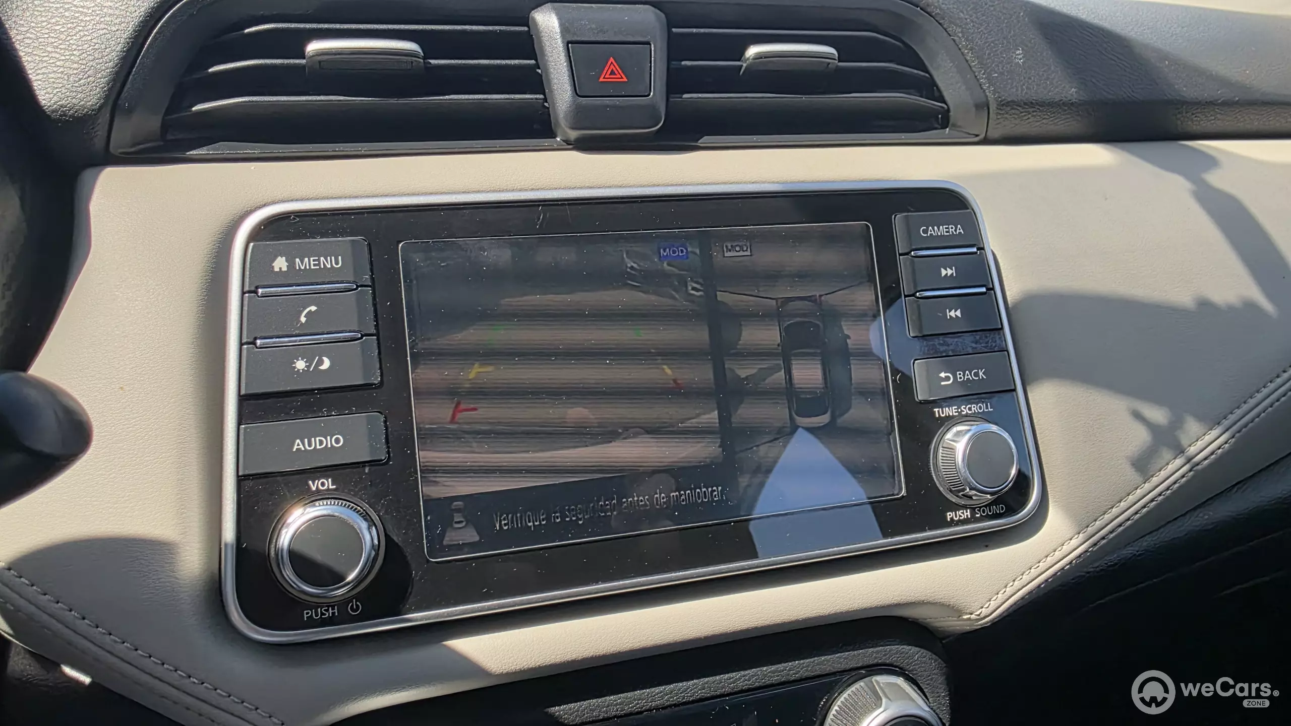 Nissan Versa